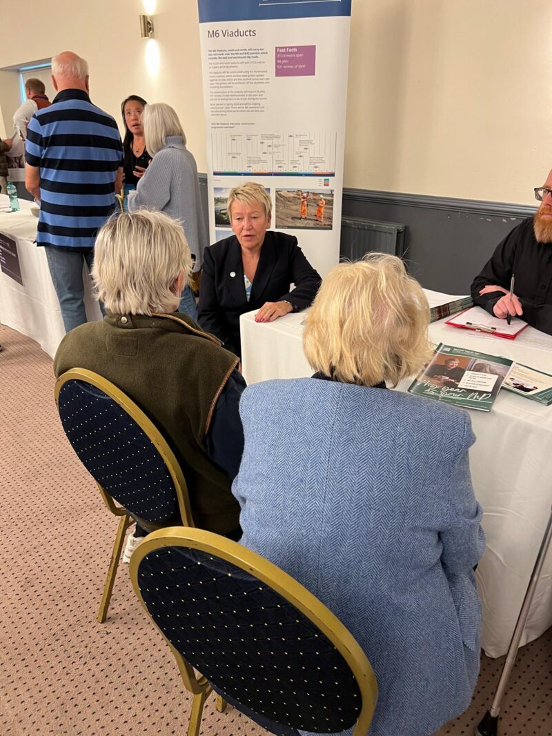 Rachel speaking to constituents at the HS2 drop-in in Coleshill